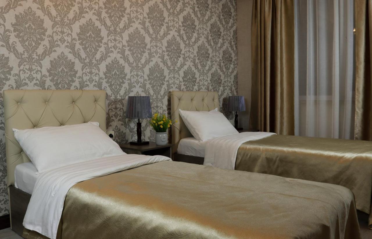 De'Mar Hotel Bichkek Extérieur photo